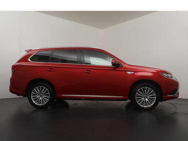 Mitsubishi OUTLANDER 2.4 PHEV Pure+ - Trekhaak - 1500 KG Trekgewicht - Climate Control - Achteruitrijcamera - - Virena Zekerheidspakket €895,- – foto 9