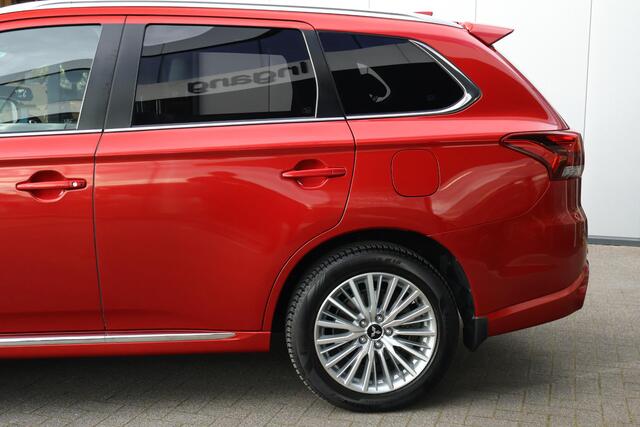 Mitsubishi OUTLANDER 2.4 PHEV S-Edition / Pano / Stuur en stoelverwarming / Adaptive cruise – foto 5