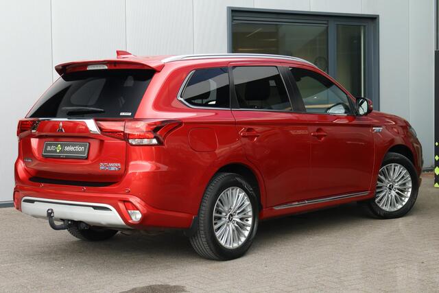 Mitsubishi OUTLANDER 2.4 PHEV S-Edition / Pano / Stuur en stoelverwarming / Adaptive cruise – foto 9