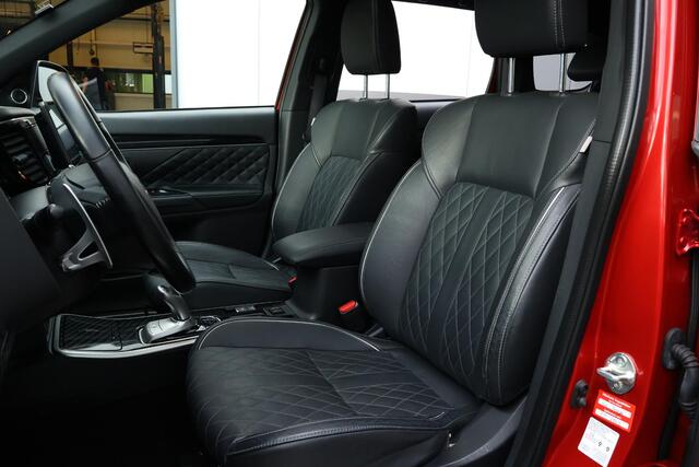 Mitsubishi OUTLANDER 2.4 PHEV S-Edition / Pano / Stuur en stoelverwarming / Adaptive cruise – foto 10