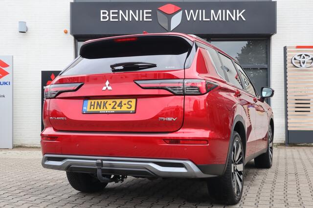 Mitsubishi OUTLANDER 2.4 PHEV First Edition Trekhaak | All Seasonbanden – foto 4