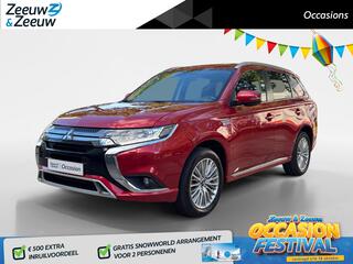 Mitsubishi OUTLANDER 2.4 PHEV Pure+ | Trekhaak | Camera | Sto