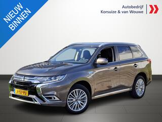 Mitsubishi OUTLANDER 2.4 PHEV Pure+ | Trekhaak | Carplay & An