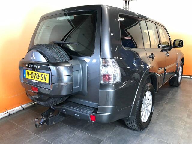 Mitsubishi PAJERO 3.2 DI-D B-stijl euro6 3500kg | carplay | trekhaak | camera
