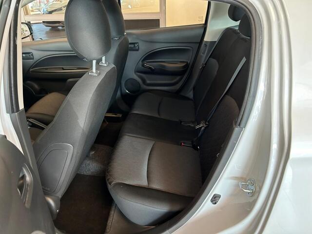 Mitsubishi SPACE STAR 1.2 CONNECT+