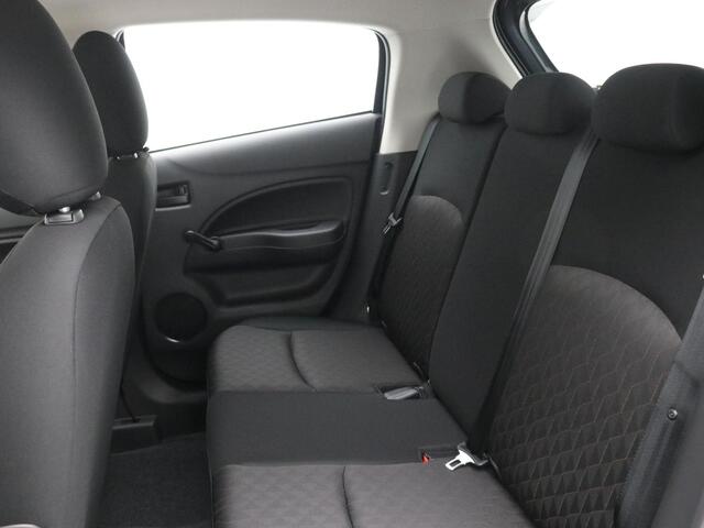 Mitsubishi SPACE STAR 1.2 Connect+ / 5 Persoons / 8 Jaar Fabrieksgarantie / Navigatie middels Apple CarPlay & Android Auto / Airco /