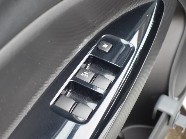 Mitsubishi SPACE STAR 1.2 CVT Instyle