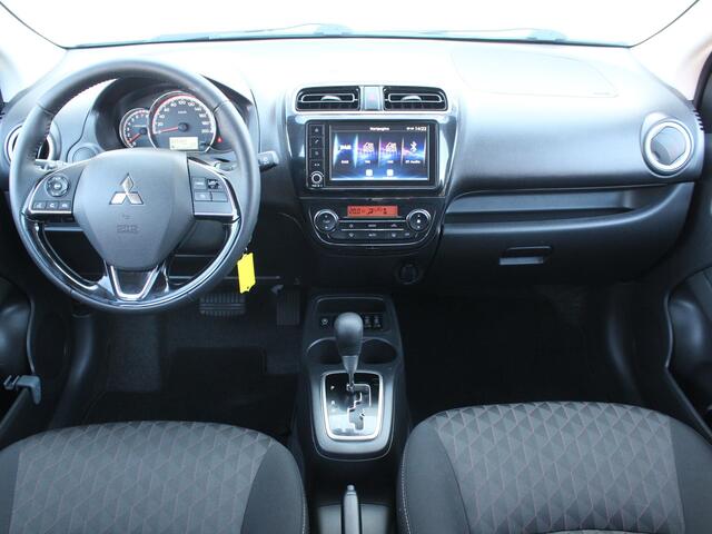 Mitsubishi SPACE STAR 1.2 Intense AUTOMAAT / Achteruitrijcamera / Stoelverwarming Voor / Climate Control / Cruise Control / 14" Lichtmetalen Velgen /