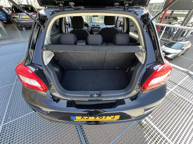 Mitsubishi SPACE STAR 1.2 Connect Pro