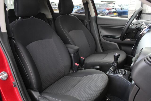 Mitsubishi SPACE STAR 1.2 Advance / Carplay / Keyless / LMV / N.A.P.