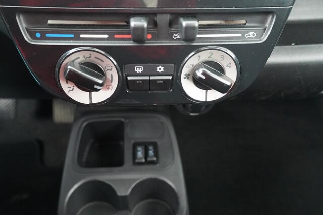Mitsubishi SPACE STAR BWJ 2016 | 1.2 81PK Life NWE APK | AIRCO | STOELVERW | LICHTMETAAL | MISTLAMPEN | EL PAKKET |