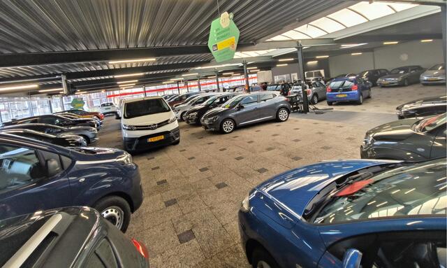Mitsubishi SPACE STAR 1.2 Instyle AUTOMAAT uit 2023 Rijklaar + Fabrieksgarantie tot 9-2028 Henk Jongen Auto's in Helmond, al 50 jaar service zoals 't hoort!