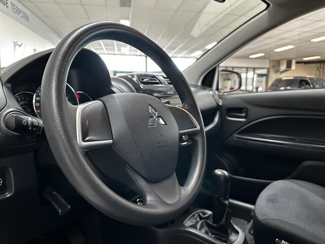 Mitsubishi SPACE STAR 1.0 Cool+/ 15'' LMV/ Airco/ C.V. Afstand/ Elek. pakket/ Isofix/ Radio-CD AUX & USB/ Dakspoiler/ Dagrijverl.