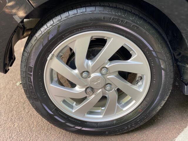 Mitsubishi SPACE STAR 1.0 INTENSE - Navi - Airco !!!