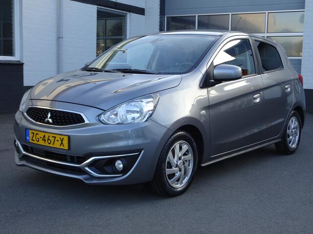 Mitsubishi SPACE STAR 1.0 Active Airco, navigatie, licht metalen velgen, parkeersensoren, dagrijverlichting, enz.