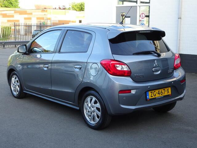 Mitsubishi SPACE STAR 1.0 Active Airco, navigatie, licht metalen velgen, parkeersensoren, dagrijverlichting, enz.