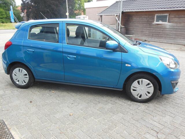Mitsubishi SPACE STAR 1.0 Cool+ Staat in De Krim