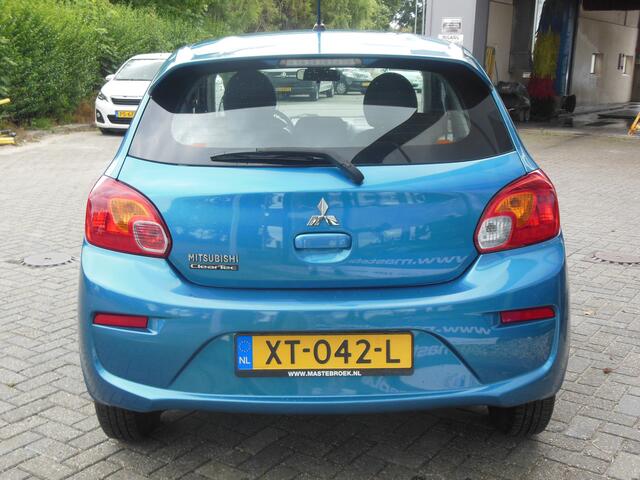 Mitsubishi SPACE STAR 1.0 Cool+ Staat in De Krim