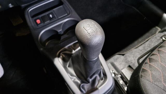 Mitsubishi SPACE STAR 1.2 Connect+