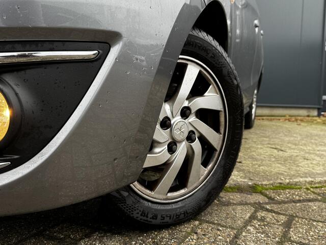 Mitsubishi SPACE STAR 1.2 Life - Airconditioning - Cruise Control - Parkeersensoren - Trekhaak