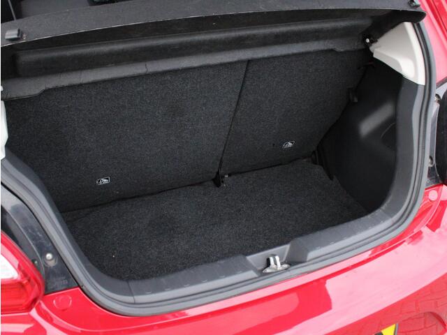 Mitsubishi SPACE STAR 1.2 Advance Automaat Cruise en Climate Control, Carplay/Android Auto, Lichtmetalen velgen