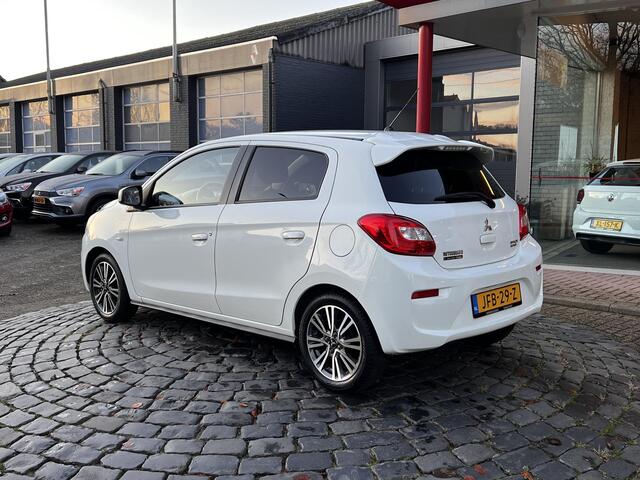 Mitsubishi SPACE STAR 1.2 Invite | 15"LMV | ALL-Season | Navi | Carplay | Stoelverw. | All-in rijklaarprijs