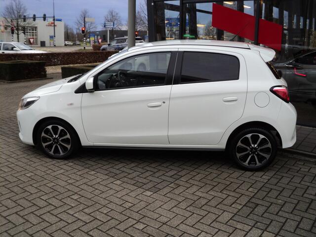 Mitsubishi SPACE STAR 1.2 AUTOMAAT | NAVIGATIE | VIERSEIZOENEN BANDEN | 15" TWO TONE LICHTMETALEN WIELEN | CRUISE CONTROL | STOELVERWARMING | BLUETOOTH |