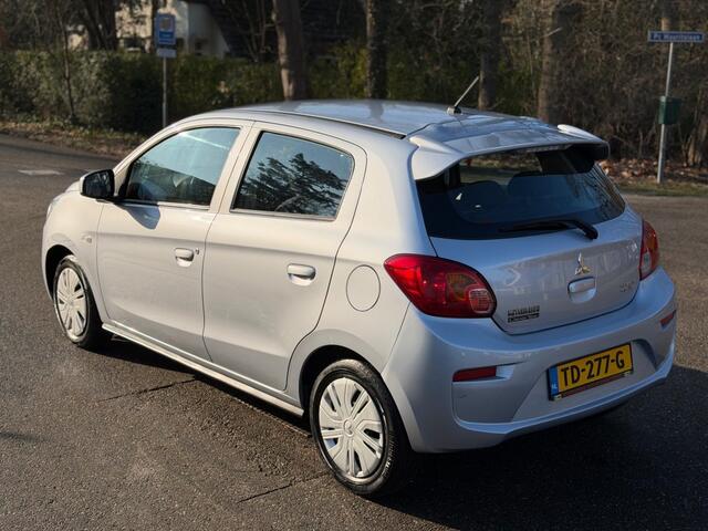 Mitsubishi SPACE STAR 1.0 - 5 drs. - autm. - airco - 37.000 km.