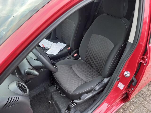 Mitsubishi SPACE STAR Automaat 1.2 Dynamic