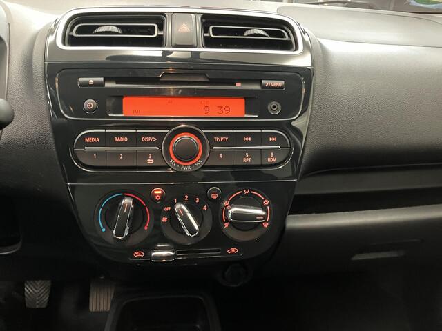 Mitsubishi SPACE STAR 1.0 Intense / Dealer Onderhouden / Airco / All Seasonbanden / Lichtmetalen Velgen / Lederen Stuurwiel /