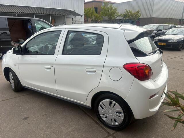 Mitsubishi SPACE STAR 1.0 Cool+ Airco, radio