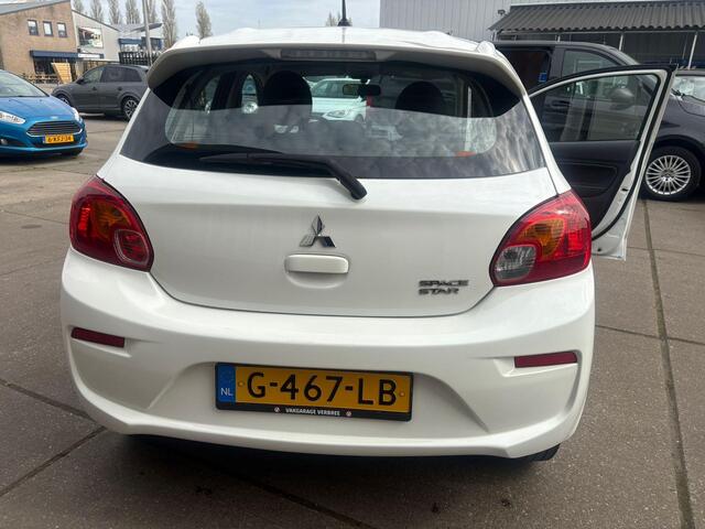 Mitsubishi SPACE STAR 1.0 Cool+ Airco, radio