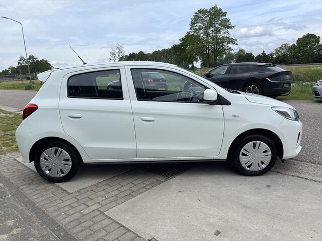 Mitsubishi SPACE STAR 1.2 Connect+ / Apple Carplay - Android Auto / 2e Pinksterdag open 09.30 - 17.00 uur