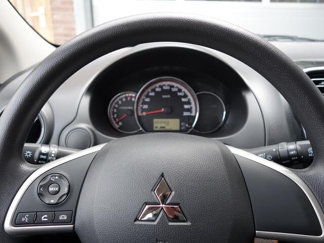 Mitsubishi SPACE STAR 1.2 Active | 15" LM