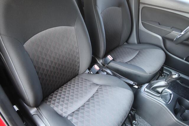 Mitsubishi SPACE STAR 1.2 Intense Dealer o.h.