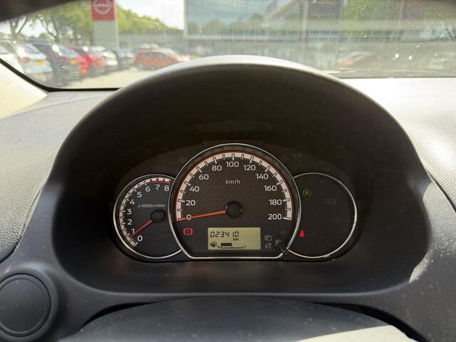 Mitsubishi SPACE STAR 1.2 Dynamic | Carplay | Cruise Control | Climate Control | 1ste eigenaar | Dealeronderhouden | FABRIEKSGARANTIE TOT 11-2031!