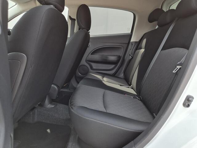 Mitsubishi SPACE STAR 1.2 Connect+ / Fabrieksgarantie tot 04-2032 / Dealer onderhouden / Airco / Cruise control / Achteruitrijcamera / Navigatie via Apple Carplay of Android Auto / Elektrische ramen voor en achter /
