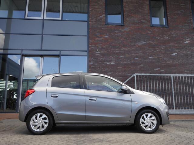 Mitsubishi SPACE STAR 1.0 Bright | Automaat | Airco | Extra getint glas | Regensensor | Automatische verlichting | Lichtmetalen velgen | Achter spoiler | Lage km.stand
