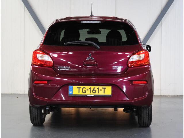Mitsubishi SPACE STAR 1.0 Intense | Airco | Bluetooth | Centrale Deurvergrendeling Met Afstandsbediening | LMV | Start/Stop Systeem | Isofix | Privacy Glass |