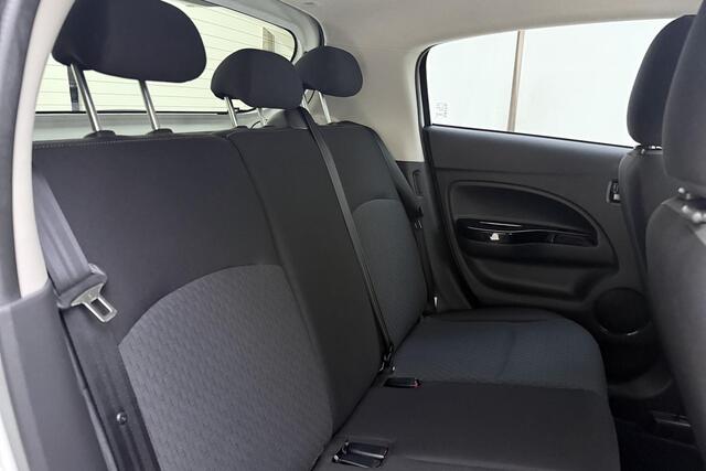 Mitsubishi SPACE STAR 1.0 Active | 70PK | Navigatie | Airco | Apple Carplay | Android Auto | Lichtmetalen Velgen | Bluetooth | Privacy Glas |