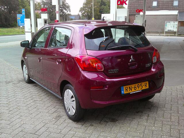 Mitsubishi SPACE STAR 1.0 Cool+ Staat in De Krim