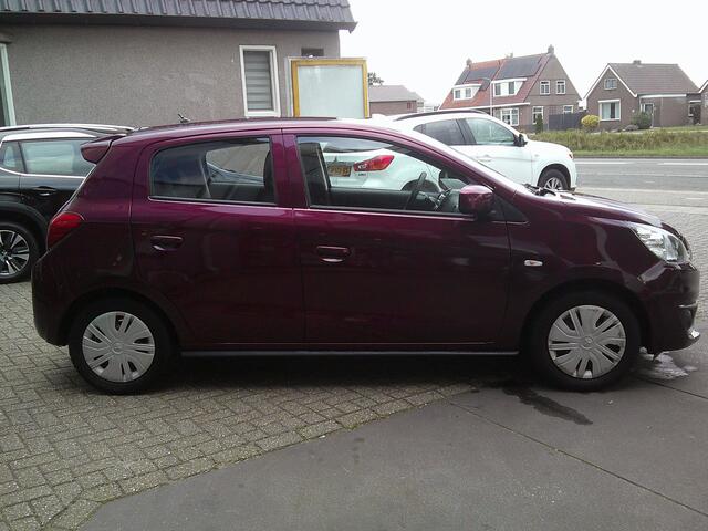 Mitsubishi SPACE STAR 1.0 Cool+ Staat in De Krim