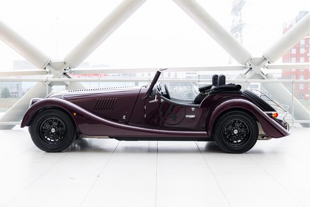 Morgan PLUS FOUR Automatic | Airbags | ESP | Sennheiser Audio |