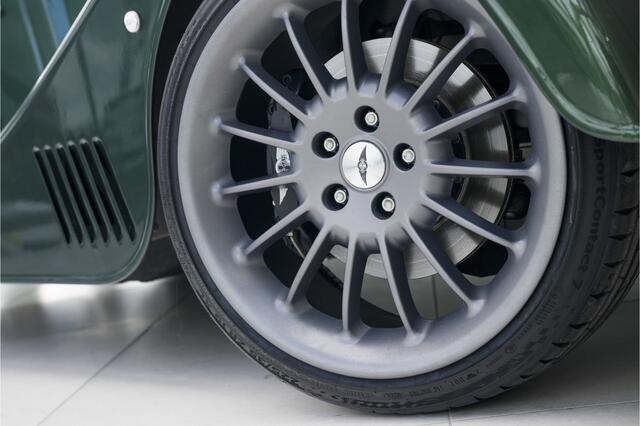 Morgan Plus Six First Edition 3.0 | Heated Seats | Bagagerek | Motorkapriem