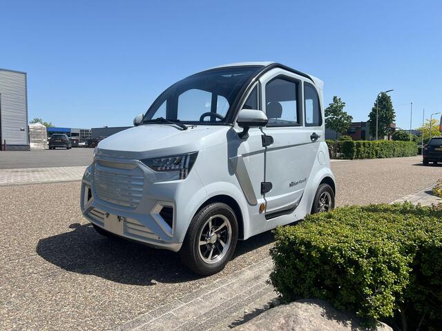 Motion Maxx 105AH Lithium | NIEUW | Elektrische ramen | Camera | Elektrisch 110 km actieradius | 105AH Lithium | Bluetooth | Airco – foto 3