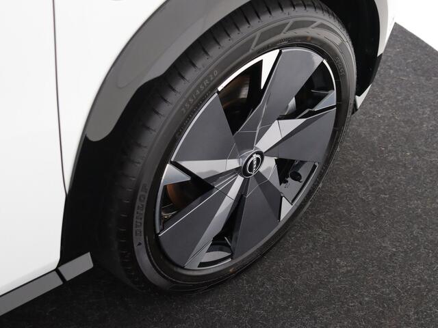 Nissan Ariya Evolve 87kWH 242PK | Schuif/kanteldak | Leder | Draadloze Apple Carplay & Android Auto | Elektrisch Verstelbare Stoelen | Stoel/Stuurwiel Verwarming | 20'' Inch Velgen | Tot ¤20.000 korting