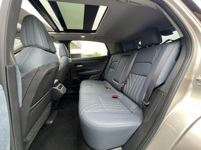 Nissan Ariya ADVANTAGE EDITION PLUS 63 kWh | Panoramadak | HUD | Adaptieve Cruise Control | DIRECT UIT VOORRAAD LEVERBAAR!