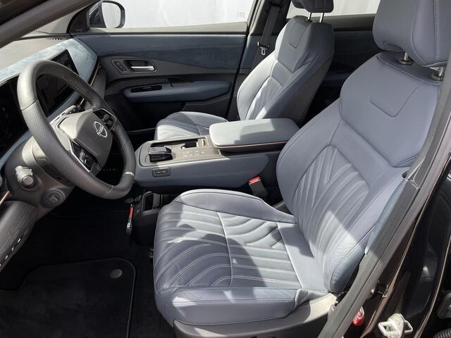Nissan Ariya Evolve 91 kWh Cruise control adaptief / DAB / Elektrisch glazen panorama-dak / Privacy glass / Stuurwiel verwarmd / Rondomzichtcamera / Stoelverwarming voor en achter / Apple Carplay & Android Auto /