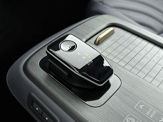 Nissan Ariya e-4ORCE Evolve+ 91 kWh 400PK | Schuif/kanteldak | Leder | Draadloze Apple Carplay & Android Auto | Elektrisch Verstelbare Stoelen | Stoel/Stuurwiel Verwarming |