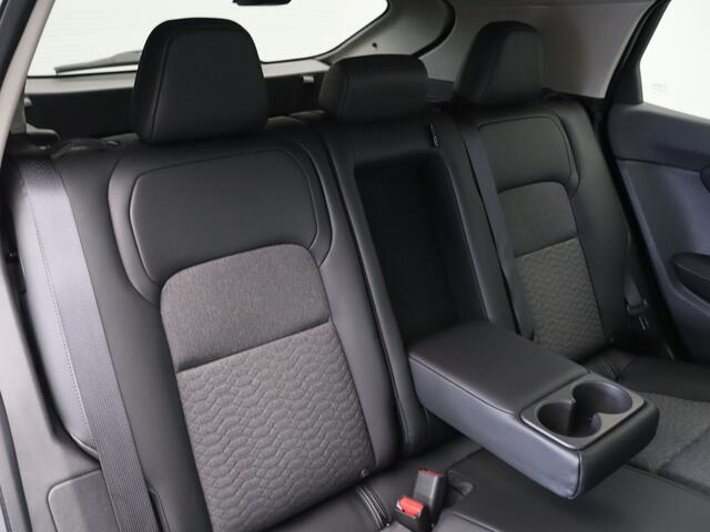 Nissan Ariya Advance 87 kWh + Vision Tech 87 kWh Batterij | 12.3" dubbel TFT-scherm | 19" lichtmetalen velgen + aerocover | 22 kW ingebouwde lader